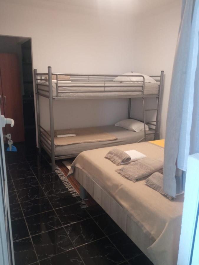 Guest House Inara เนอุม ภายนอก รูปภาพ