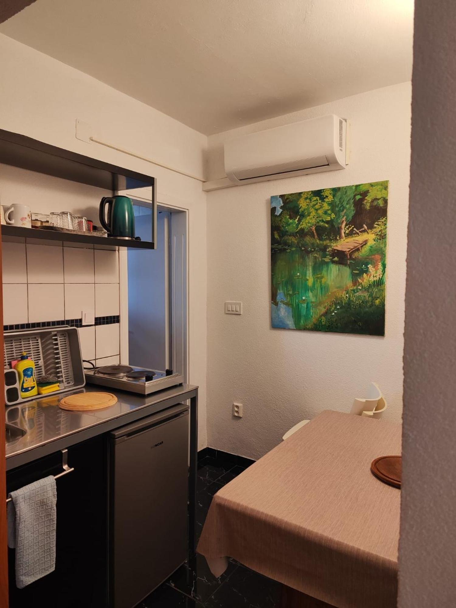Guest House Inara เนอุม ภายนอก รูปภาพ